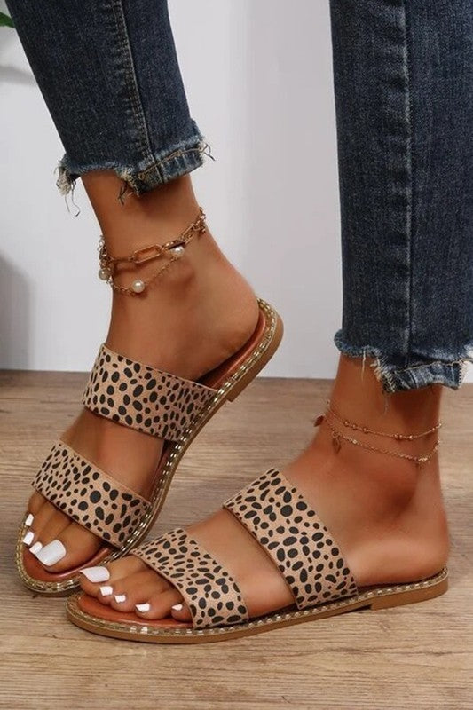 Toe Ring Leopard Print Slingback Sandal | Design Crew